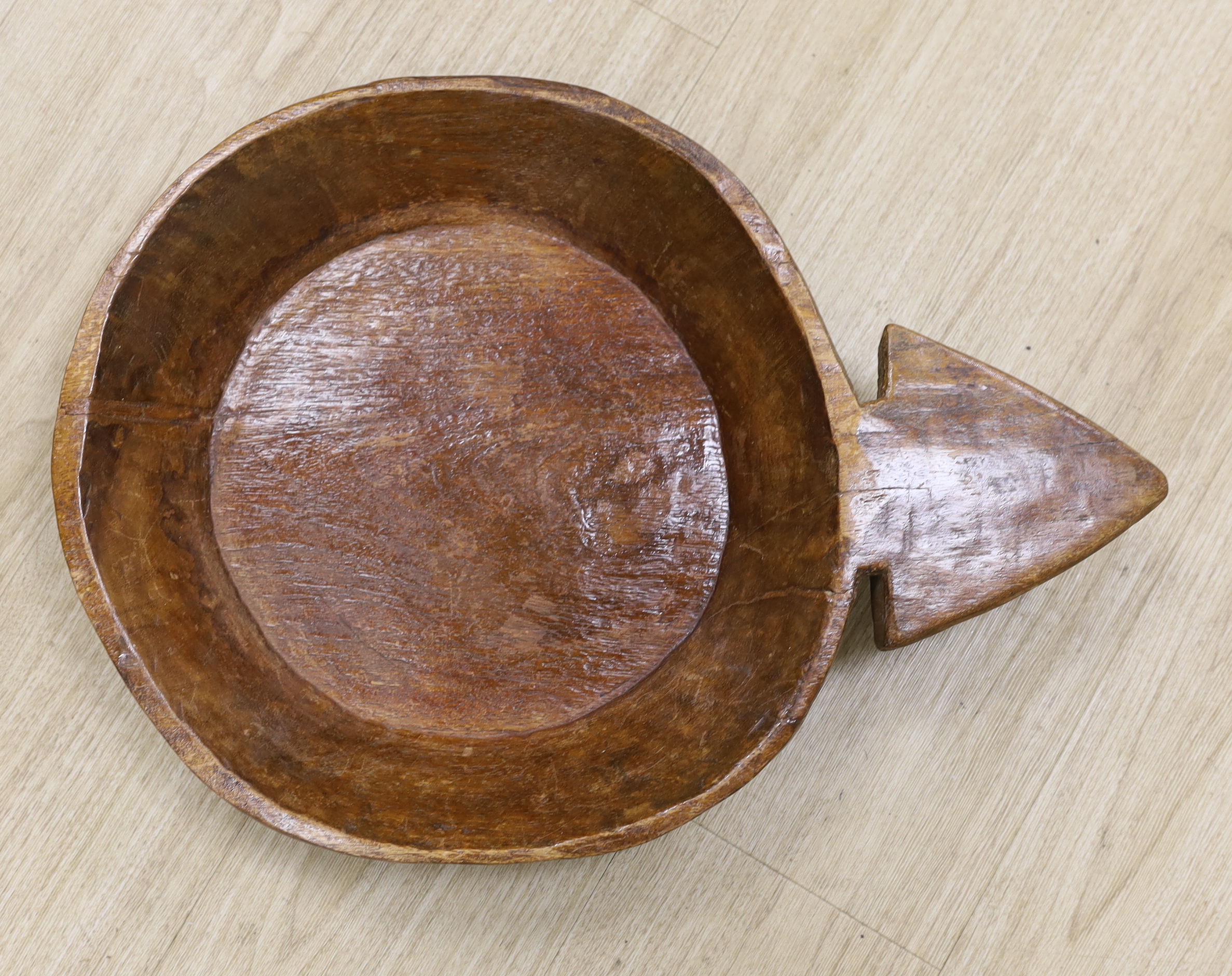 A 19th century elm measure